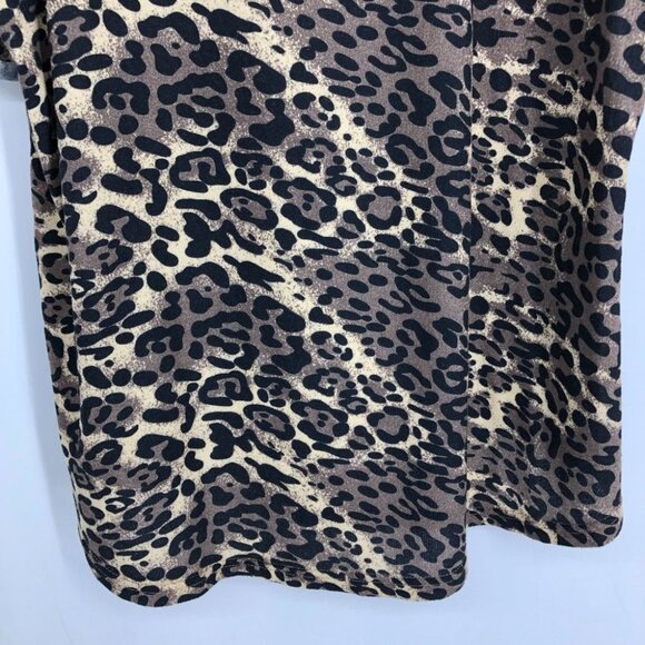 Amaryllis  Cheetah Print Short Cuffed Sleeve Round Neck Shirt size 1x - Picture 9 of 15